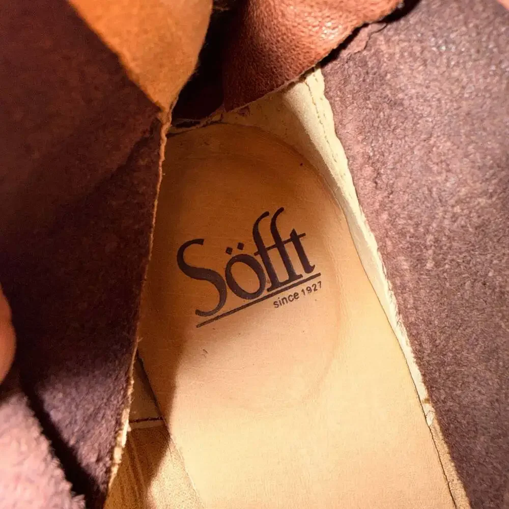 Sofft Aisley Women's Leather Ankle Booties in Cocoa Brown